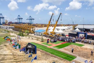 Châu Phi khởi công nhà máy lọc dầu 16 tỷ USD tại Kenya