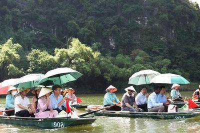 Lan tỏa di sản Ninh Bình tới bạn bè quốc tế