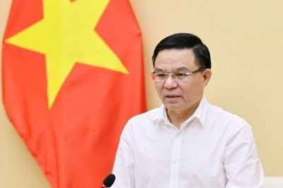Xây dựng bộ giải pháp thúc đẩy tăng trưởng ngành Công Thương
