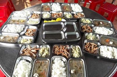 Gia Lai siết an toàn bữa ăn bán trú, không để cắt xén khẩu phần