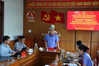 VKSND khu vực 6 tháo gỡ vướng mắc thi hành án hành chính