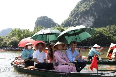 Quảng bá các giá trị di sản nổi bật tại Ninh Bình tới bạn bè quốc tế