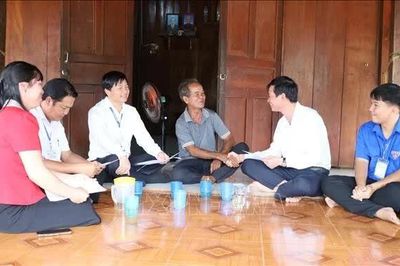 Đồng hành cùng người dân trong quá trình tháo gỡ 'nút thắt' đất đai