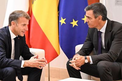 Tổng thống Pháp Macron hoan nghênh ý tưởng Anh có thể tái gia nhập EU