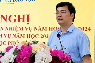 Khởi tố Giám đốc Sở Giáo dục và Đào tạo Vũ Đình Hưng