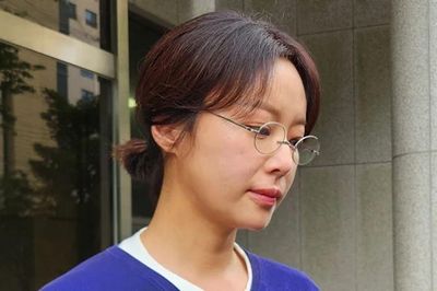 Hwang Jung Eum phẫu thuật thẩm mỹ 4 lần, diện mạo thay đổi chóng mặt