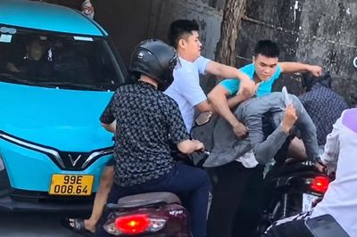 Công an Bắc Ninh vào cuộc vụ tài xế ô tô xô xát tại hầm chui cao tốc Hà Nội - Bắc Giang