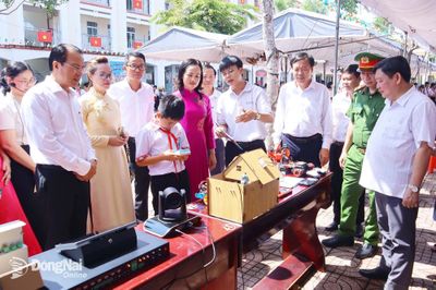 Phường Bình Phước khai mạc Tuần lễ hưởng ứng học tập suốt đời năm 2026 và công bố vận hành thí điểm mô hình ‘Trường học số’
