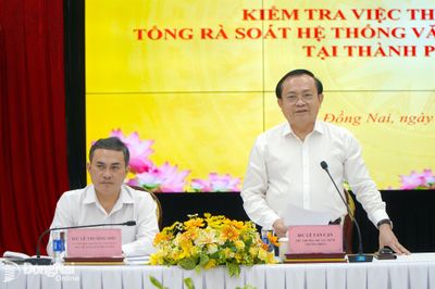 Tiếp tục quan tâm công tác tổng rà soát hệ thống văn bản quy phạm pháp luật