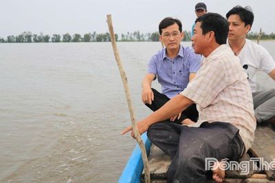 Xã Tràm Chim: Thí điểm mô hình nuôi trữ cá mùa lũ theo hướng cộng đồng
