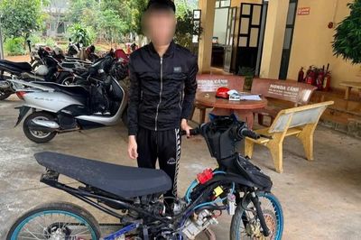 Xử lý thanh niên điều khiển xe máy độ chế biểu diễn để “tạo nét”