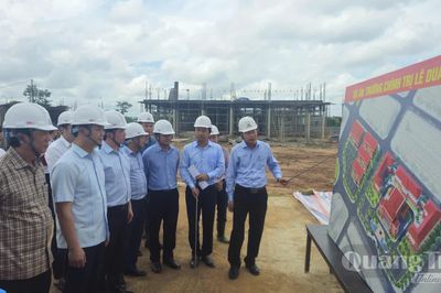 Phát huy tính tiên phong, gương mẫu của cán bộ, đảng viên trong tình hình mới - Bài 2: Khắc phục hạn chế, 'dám làm' vì lợi ích chung