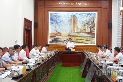 Tháo gỡ 'điểm nghẽn', đẩy nhanh tiến độ các dự án nguồn điện, lưới điện