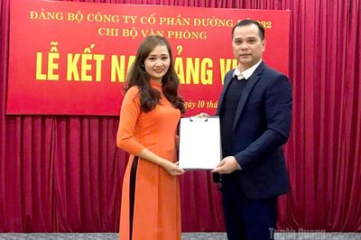 Phát triển đảng viên trong doanh nghiệp tư nhân