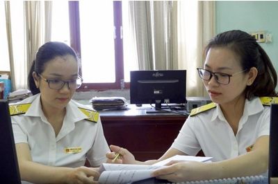 Ngành Thuế thi đua hướng tới mục tiêu tăng trưởng “2 con số”