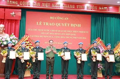 Thêm 7 sĩ quan Công an đi gìn giữ hoà bình Liên hợp quốc