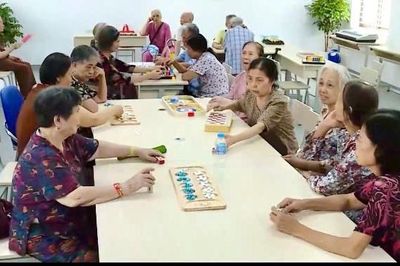 Dưỡng lão bán trú - thêm điểm tựa cho người cao tuổi