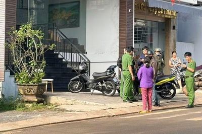 Người phụ nữ nghi rơi từ tầng 5 khách sạn tử vong, sau khi thuê phòng cùng một đàn ông, camera hé lộ hành trình cuối cùng