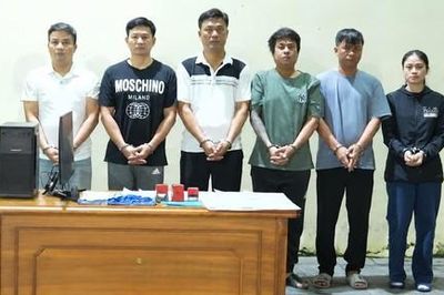 Hô biến đá cuội thành 'thiên thạch triệu đô'