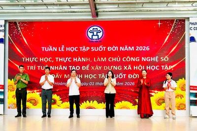 Phường Hoàng Mai làm chủ công nghệ số và AI để học tập suốt đời