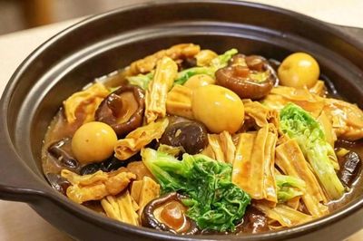 Mỗi khi tôi nấu món ăn này là cả nhà đua nhau chan nước dùng sánh ngon để trộn cùng cơm, ăn hết veo