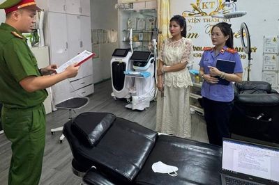 Khởi tố chủ cơ sở thẩm mỹ dùng ảnh chỉnh sửa lừa khách hàng