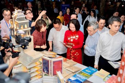 Khai mạc Hội Sách Hà Nội 2026: Khi những trang sách bước vào kỷ nguyên công nghệ