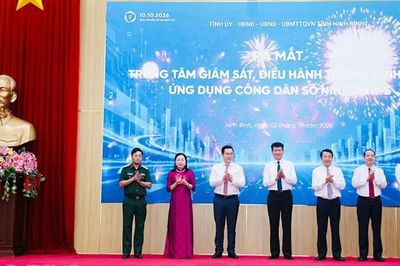 Ninh Bình ra mắt Trung tâm IOC, Ứng dụng NinhBinh-S