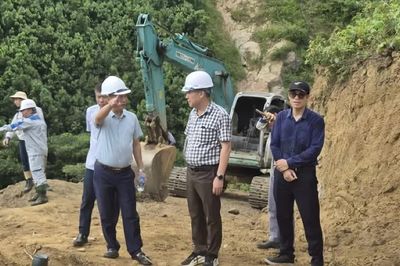 Tập trung nguồn lực, tháo gỡ các vướng mắc Dự án Đường dây 220kV Than Uyên-Lào Cai