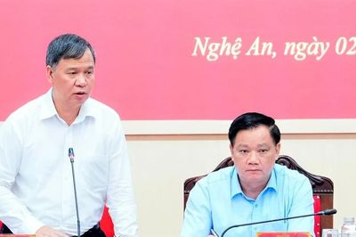 Đoàn công tác Ủy ban Kiểm tra Trung ương làm việc với Ban Thường vụ Tỉnh ủy Nghệ An