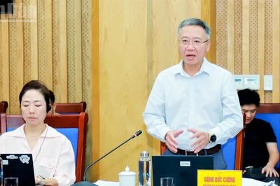 Phấn đấu hoàn thành Dự án Hạ tầng ưu tiên và phát triển đô thị thích ứng với biến đổi khí hậu tại đô thị Vinh vào cuối năm 2028