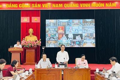 Một tháng triển khai năm học mới, Bộ GD&ĐT rà soát loạt vấn đề trọng tâm