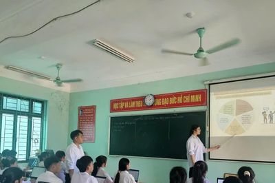 Người thầy vùng cao trong lớp học số