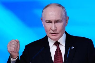 Tổng thống Putin cảnh báo dùng 'mọi vũ khí' nếu bị tấn công, NATO xác nhận Nga đã gửi thông điệp bằng văn bản