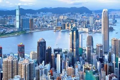 Cuộc điện thoại khiến người giàu Trung Quốc 'phát sốt'