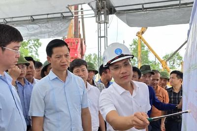 Sau chỉ đạo của Bí thư Tỉnh ủy, hai xã của Quảng Trị được tăng cường cán bộ gỡ vướng mặt bằng