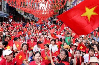 Công chức, người lao động được nghỉ ngày 24/11, không hoán đổi ngày làm việc