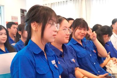 Trang bị kỹ năng ứng dụng AI cho đoàn viên, sinh viên Huế