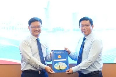 PGS.TS Lê Tuấn Anh làm Hiệu trưởng Trường ĐH Thủ Dầu Một