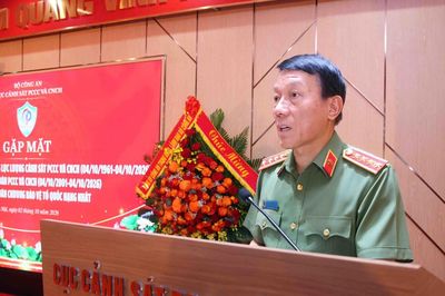 Bộ trưởng Lương Tam Quang: PCCC phải đi trước, ứng phó nhanh với thách thức mới