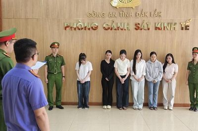 Phê chuẩn khởi tố 15 bị can trong vụ lừa đảo tại 3 cơ sở thẩm mỹ ở Đắk Lắk