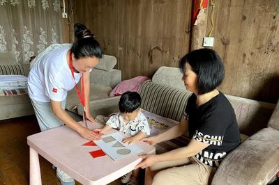 Nghề nghiệp cha mẹ có liên hệ lớn với thành tích học tập của con