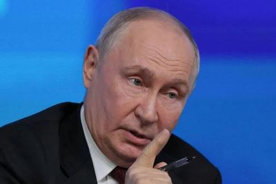 Ông Putin cảnh báo NATO không được đụng vào Kaliningrad, không loại trừ sử dụng vũ khí hạt nhân