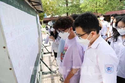 Đề xuất thi lớp 10 hai môn Toán - Ngữ Văn: Áp lực tuyển sinh không chỉ nằm ở số môn thi