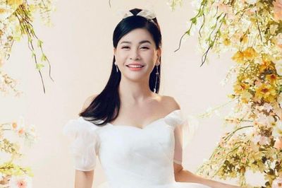 Nghệ sĩ Cát Phượng bất ngờ báo tin vui ở tuổi U60