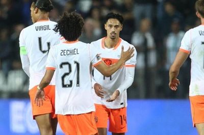 Thoát thua Hy Lạp, Hà Lan duy trì chuỗi bất bại Nations League