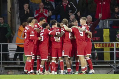 Thẻ đỏ bước ngoặt, Na Uy gục ngã 1-2 trước Xứ Wales