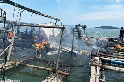 Cháy bè cá ở Tiên Hải, thiệt hại khoảng 100 triệu đồng