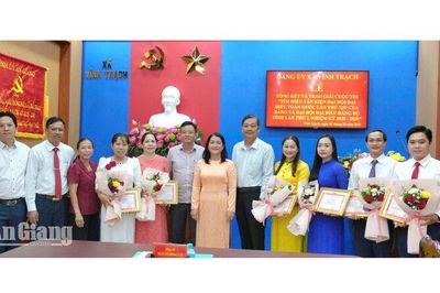 Vĩnh Trạch chọn 3 bài thi tìm hiểu Văn kiện Đại hội Đảng dự thi cấp tỉnh