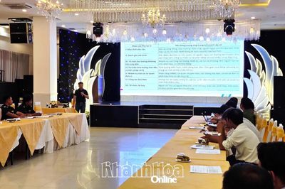 Tập huấn ứng phó sự cố tràn dầu cho các xã khu vực phía nam tỉnh